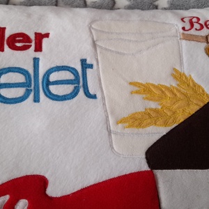 Kinder tejszelet prna - otthon & életmód - babaszoba, gyerekszoba - gyerek díszpárna - Meska.hu