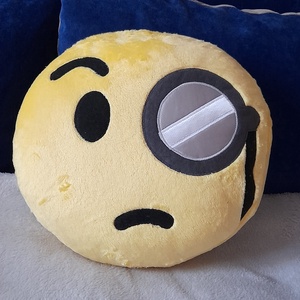 Emoji brmelyik - otthon & életmód - lakástextil - párna & párnahuzat - Meska.hu
