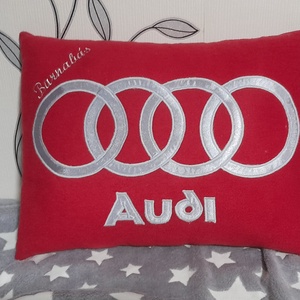 Audi párna, Otthon & Életmód, Lakástextil, Párna & Párnahuzat, Varrás, MESKA