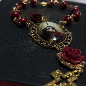 Lisieux-i Szent Teréz egytizedes rózsafüzér, bordó gyöngyökkel  - otthon & életmód - vallás - lánc & füzér - Meska.hu