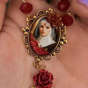 Szent Rita egytizedes rózsafüzér � Piros és arany kombinációval - otthon & életmód - vallás - lánc & füzér - Meska.hu