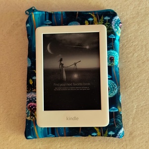 e-book tok mesés pitypangokkal - táska & tok - ebook & tablet tok - Meska.hu