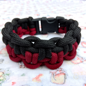 Paracord  karkötő - ékszer - karkötő - fonott karkötő - Meska.hu