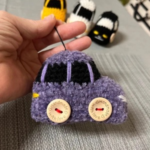 Horgolt plüss autó kulcstartó , Táska & Tok, Kulcstartó & Táskadísz, Kulcstartó, Horgolás, MESKA
