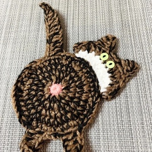 Horgolt cica poháralátét - otthon & életmód - konyhafelszerelés, tálalás - tálalás - tányér- és poháralátét - Meska.hu