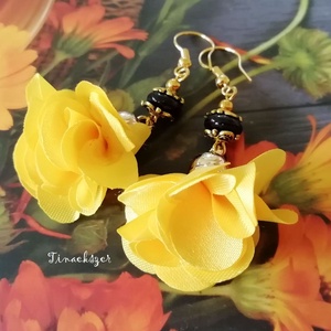 Sárga virágos bojt fülbevaló - kék napkő ásvány, arany színű fémgyöngy - Meska.hu