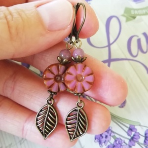 Mályva színű virágos füli turmalin ásvánnyal - ékszer - fülbevaló - lógó fülbevaló - Meska.hu