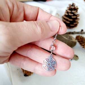 Hópehely acél fülbevaló - hegyikristály ásvánnyal - ékszer - fülbevaló - lógó fülbevaló - Meska.hu