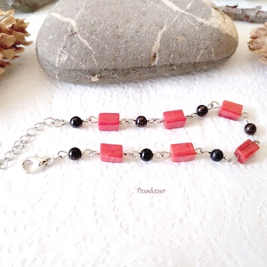 Korall és gránát acél karkötő - ékszer - karkötő - ásványkarkötő - Meska.hu