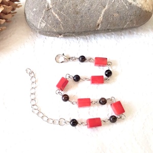 Korall és gránát acél karkötő - ékszer - karkötő - ásványkarkötő - Meska.hu