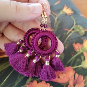 Padlizsán lila bojt fülbevaló - swarovski ametiszt kristály, arany színű nemesacél - ékszer - fülbevaló - rojtos fülbevaló - Meska.hu