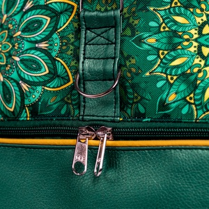 Zöld metálfényű, mandalás roll top hátizsák - táska & tok - hátizsák - roll top hátizsák - Meska.hu