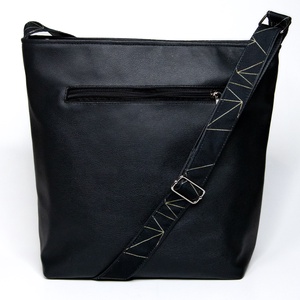 Kis méretű oldaltáska fekete - arany geometrikus mintával - táska & tok - kézitáska & válltáska - vállon átvethető táska - Meska.hu