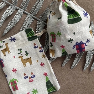 Karácsonyi kis szövet zsák, Karácsony, Karácsonyi lakásdekoráció, Karácsonyi lakásdíszek, Varrás, MESKA