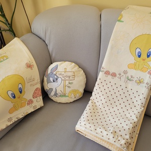 Bébi bolondos dallamok- ovis ágyneműszett (paplanhuzat, párnahuzat, ajándék kör alakú kispárna), Játék & Sport, Ovis felszerelés, Ovis ágynemű, Varrás, MESKA