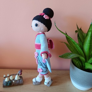Amigurumi gésa - játék & sport - plüssállat & játékfigura - ember - Meska.hu