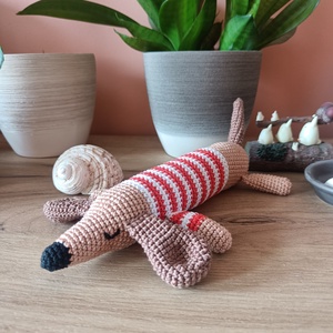 Amigurumi cerkutya figura, Játék & Sport, Plüssállat & Játékfigura, Kutya, Baba-és bábkészítés, Horgolás, MESKA