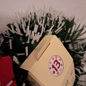 Adventi koszorú és naptár egyben világítással - karácsony - adventi díszek - adventi naptár - Meska.hu