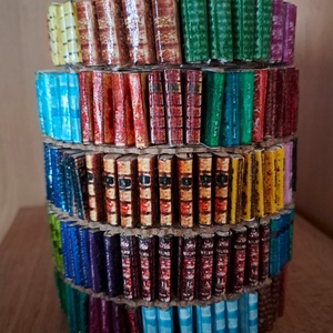 Könyvespolcos ceruzatartó - otthon & életmód - papír, írószer - tolltartó & ceruzatekercs - Meska.hu