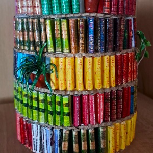 Könyvespolcos ceruzatartó - Meska.hu