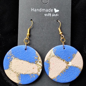 Bézs/kék kerek fülbevaló , Ékszer, Fülbevaló, Lógós kerek fülbevaló, Szobrászat, Gyurma, MESKA