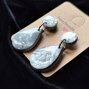 Márvány hatású fülbevaló  - ékszer - fülbevaló - lógó csepp fülbevaló - Meska.hu