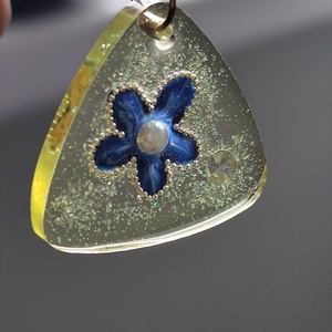 Kék virágos fülbevaló  - ékszer - fülbevaló - lógó fülbevaló - Meska.hu