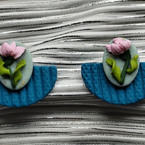 Virágos fülbevaló  - ékszer - fülbevaló - lógó fülbevaló - Meska.hu