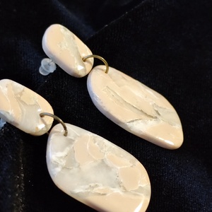 Ásvány hatású fülbevaló  - ékszer - fülbevaló - lógó fülbevaló - Meska.hu