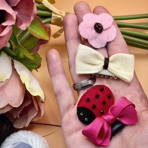 Macis - Fésűs, szilikon gumis hajcsat szett - ruha & divat - hajdísz & hajcsat - hajdísz - Meska.hu