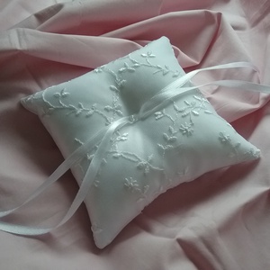 Hófehér csupa csipke gyűrűpárna -  - Meska.hu