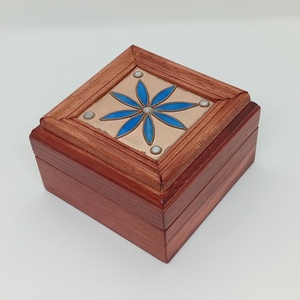 Virágos  fa ékszerdoboz-kézzel készült tűzzománc betéttel , Ékszer, Ékszertartó, Ékszerdoboz, Famegmunkálás, Tűzzománc, MESKA