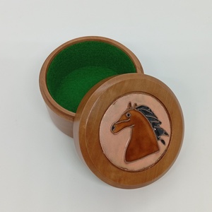 Fa ékszerdoboz-lovas tűzzománc betéttel - ékszer - ékszertartó - ékszerdoboz - Meska.hu