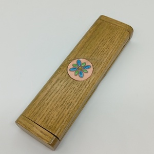 Tölgyfa tolltartó -virág tűzzománc betéttel , Otthon & Életmód, Papír, írószer, Tolltartó & Ceruzatekercs, Famegmunkálás, Tűzzománc, MESKA