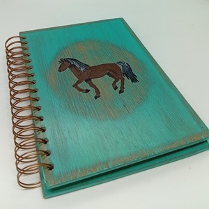 Lovas  emlékkönyv  fa fedéllel, Otthon & Életmód, Papír, írószer, Jegyzetfüzet & Napló, Famegmunkálás, MESKA