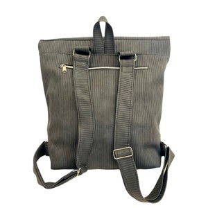 SuziartBag Sötétszürke bordás hátizsák - táska & tok - kézitáska & válltáska - válltáska - Meska.hu