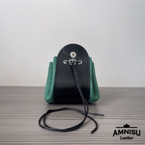 2in1 szütyő és kockatálca - fekete - zöld - játék & sport - táblajáték és kártyajáték - társasjátékok - dobókocka - Meska.hu