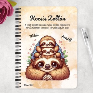 Személyre szabható - Cuki lajhár Apa és két gyerek - Kicsi a rakás mintás A5-ös füzet - otthon & életmód - papír, írószer - jegyzetfüzet & napló - Meska.hu