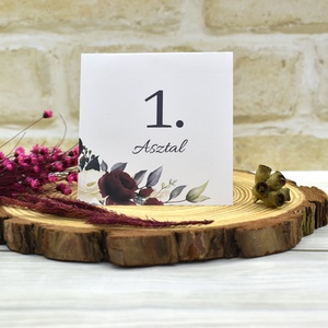 Bordó virágokkal díszített asztalám, Esküvő, Dekoráció, Asztaldísz, , MESKA