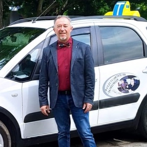 Legjobb TANÁRODNAK, BARÁTODNAK, PAPÁNAK, MAMÁNAK, OKTATÓNAK vagy csakÚGY - művészet - portré & karikatúra - portré - Meska.hu