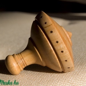 pörgettyű -  - Meska.hu