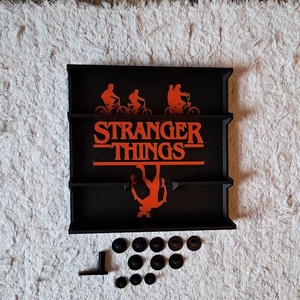 Stranger Things Kinder Joy figura tartó állvány tartókkal - Meska.hu