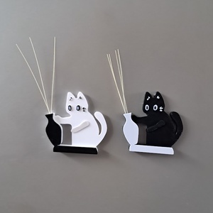 Macskabajusz tartó hűtőmágnes, 2 db 2000 ft, 3D nyomtatott. - otthon & életmód - dekoráció - dísztárgy - Meska.hu