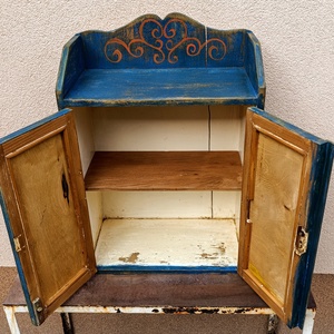 Rusztikus, antikolt, festett téka, faliszekrény - otthon & életmód - bútor - szekrény - Meska.hu Rusztikus, antikolt, festett téka, faliszekrény - otthon & életmód - bútor - szekrény - Meska.hu