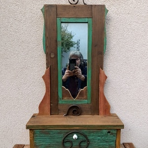 Rusztikus, antikolt, festett tükör, polc - Meska.hu