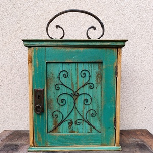 Rusztikus, antikolt, festett téka, faliszekrény - Meska.hu