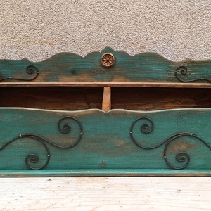 Rusztikus antikolt tálca, kínáló, polc - otthon & életmód - bútor - más bútor - Meska.hu