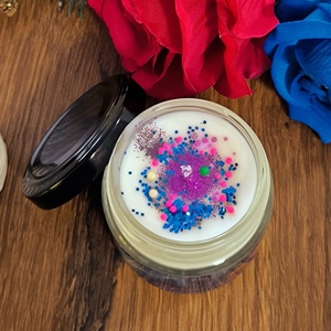 A jövő városa illatgyertya - otthon & életmód - gyertya, illat, aroma - gyertya - Meska.hu