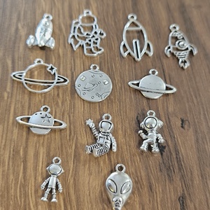 Medál - Sci-fi - kellékek & szerszámok - ékszerkellék - medál csomag - Meska.hu