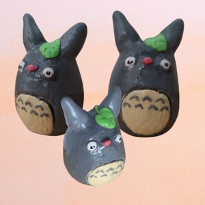 Totoro figura  - otthon & életmód - dekoráció - asztal és polc dekoráció - asztaldísz - Meska.hu